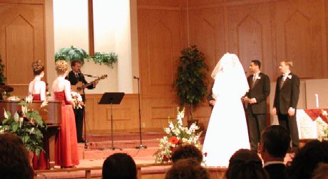 Timo sings to Leah